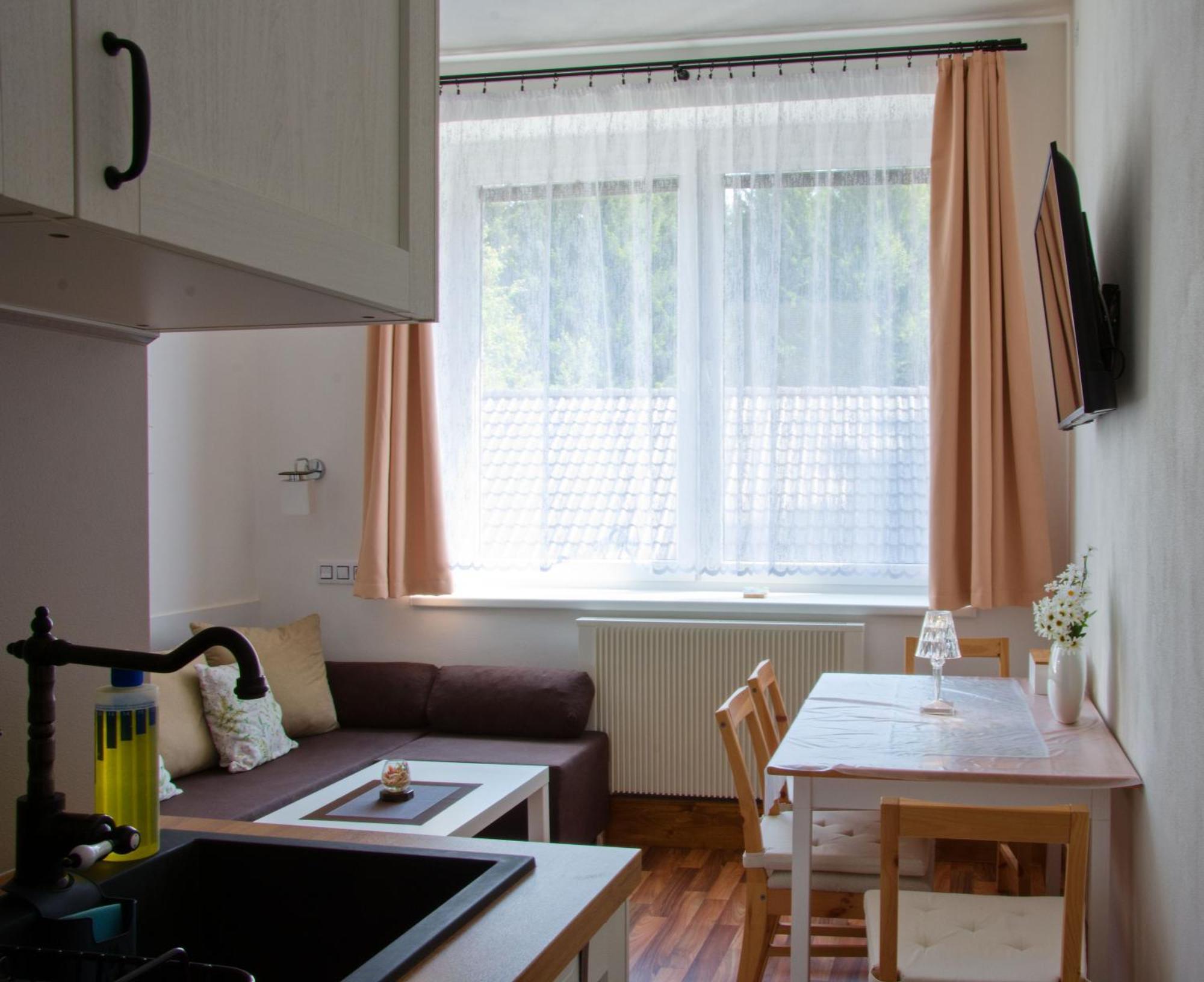 Kopretina Appartement Cerne Udoli Buitenkant foto